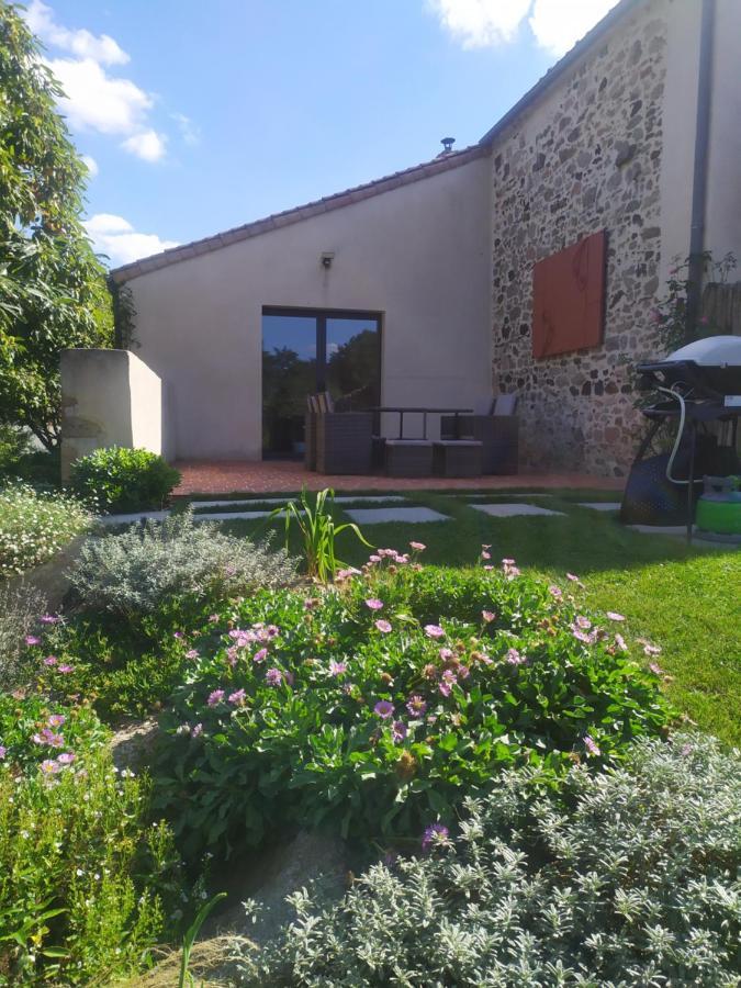 La Loge Bertine France Apartment Saint-Mars-la-Reorthe Exterior photo